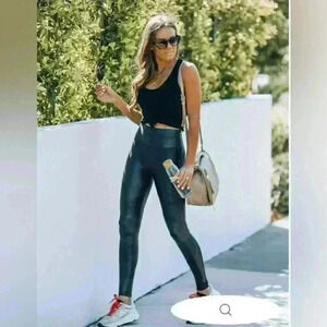 Spanx faux leather leggings Size XS